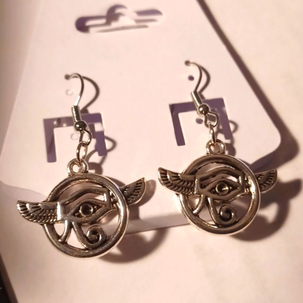 Flying
Eye of Horus Dangle Earrings